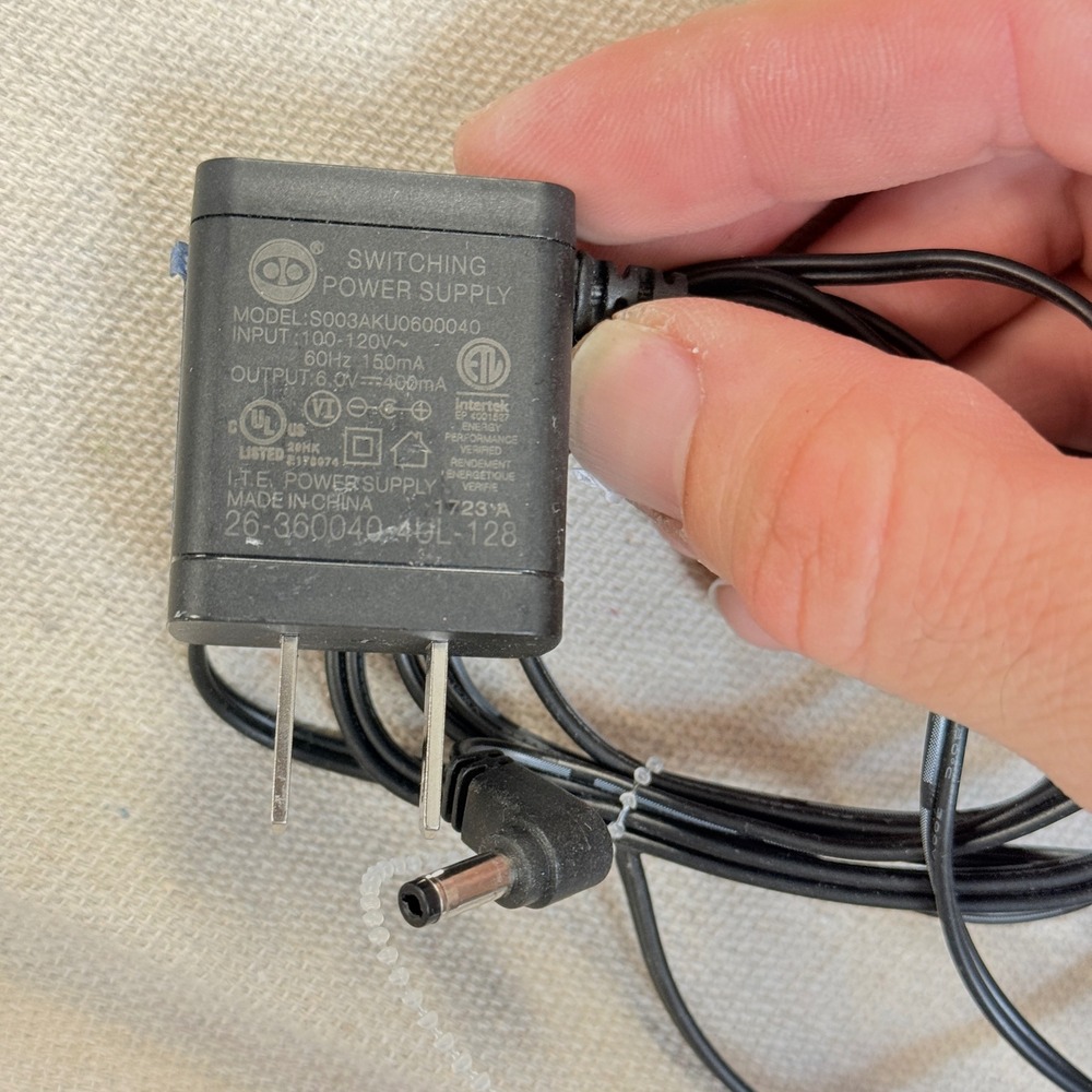 AC DC Power Adapter‎ 5v 1000mA ZWSP-050100US0202 6V 400mA S003AKU0600040 Black